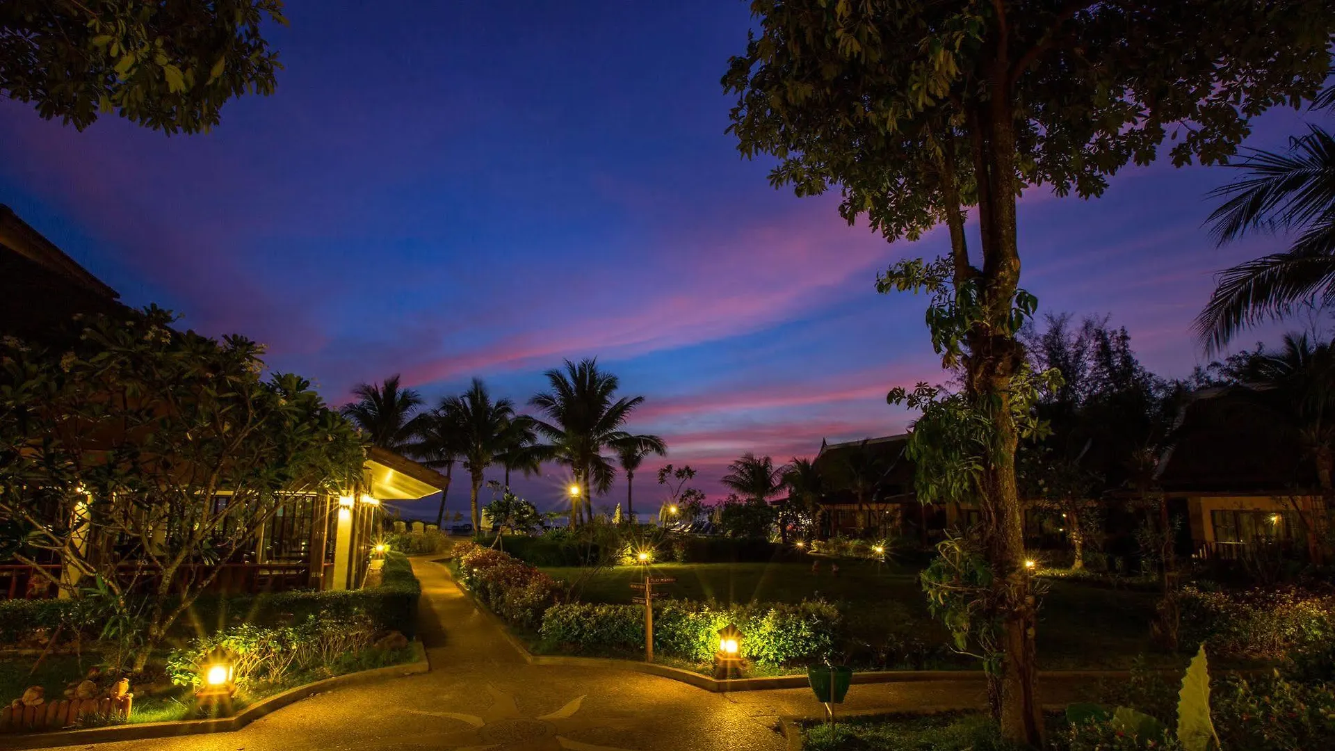 Lanta Casuarina Beach Resort - Sha Plus Ko Lanta 3*,  Thailand
