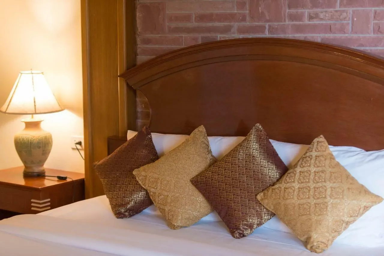 Lanta Casuarina Beach Resort - Sha Plus Ko Lanta